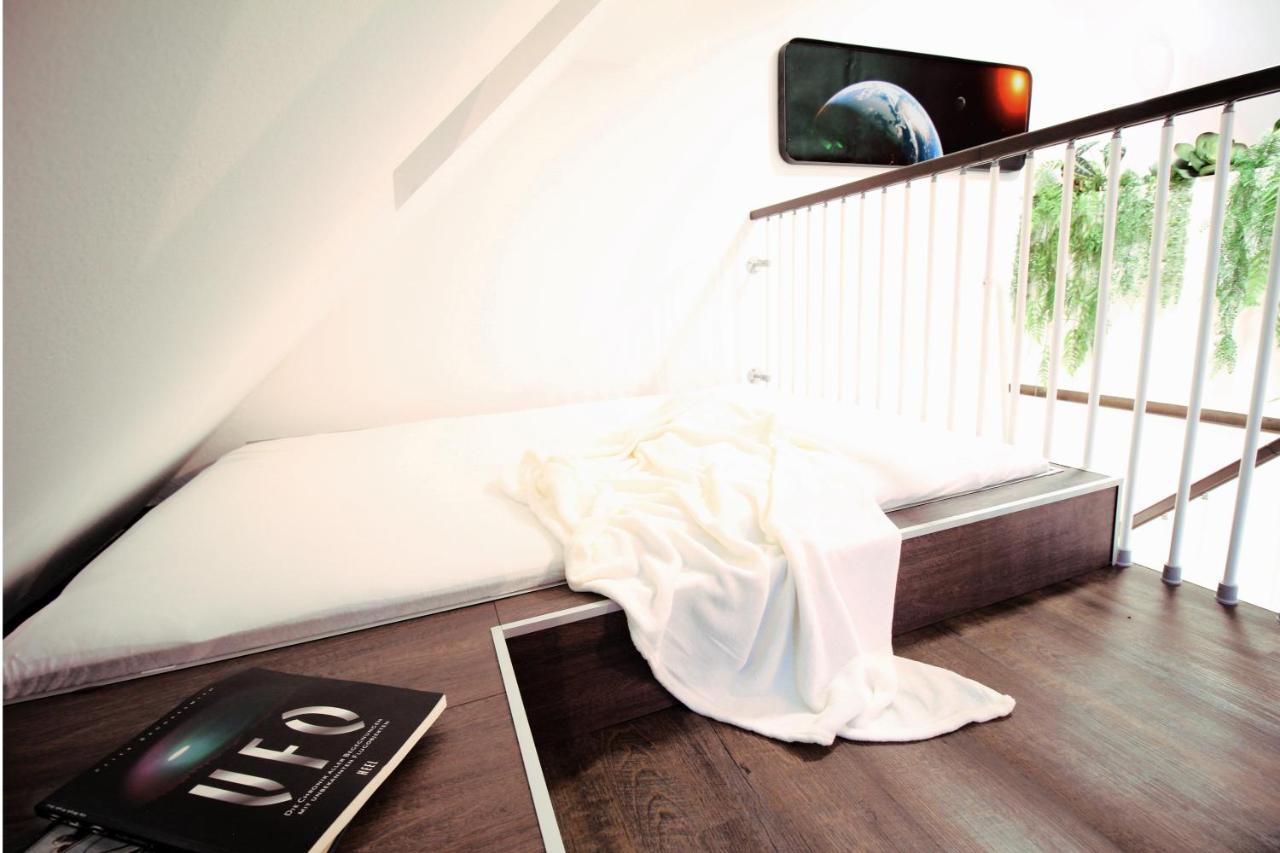 Secret Hideaways Space Loft Wohndesign Auf 2 Etagen L 450M Bis Uni Дуйсбург Экстерьер фото